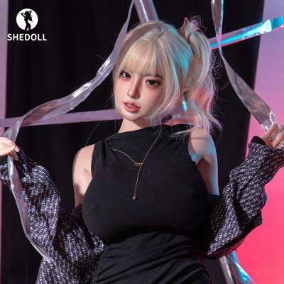 SHEDOLL ハクロ 163cm 放送局の女神 Hカップ ハイスリット黒ドレス+オフショルニット 温感震動ボディ スタジオ収蔵版